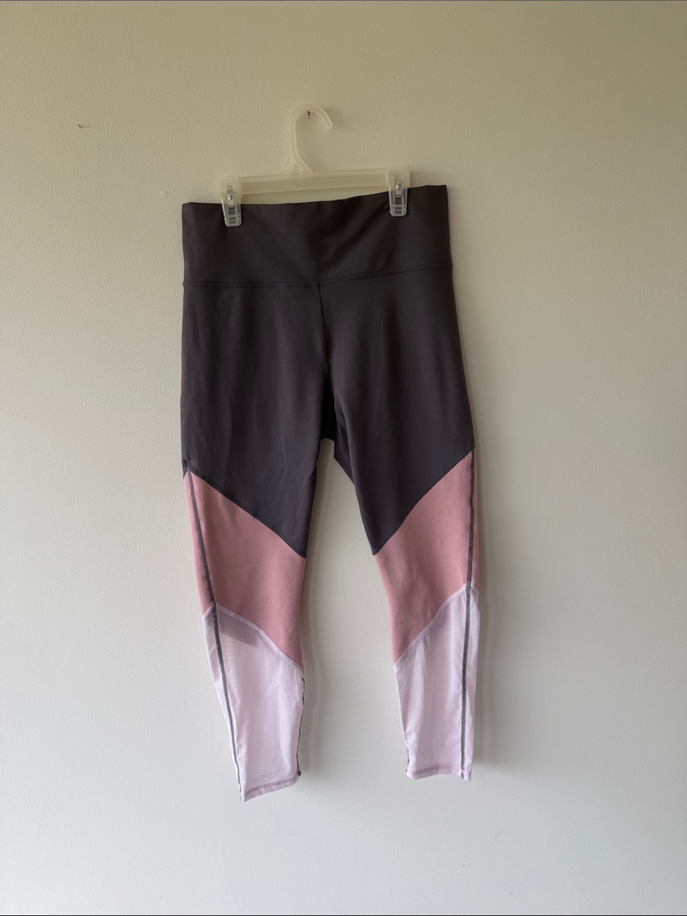 Fabletics Colorblock High-Waist Leggings in Charcoal, Dusty Rose & Light Pink